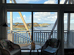 Blick aus dem Zimmer auf Værlandet in Norwegen
