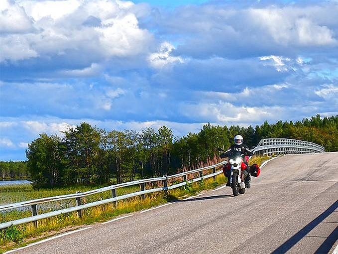 Mit dem Motorrad die finnischen Weiten erkunden