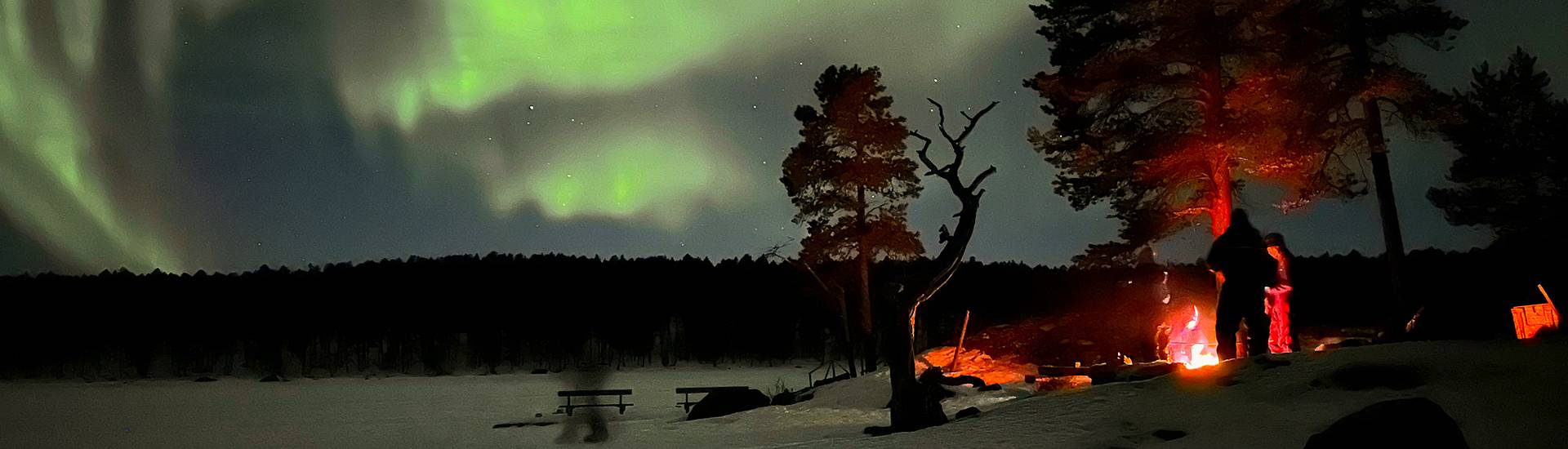 Polarlicht am Himmel über Lappland in Finnland bei Inari