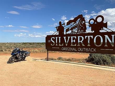 Mit dem Motorrad im australischen Outback