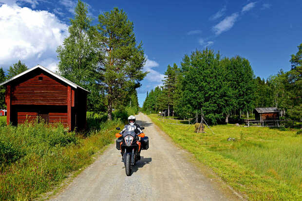Mit dem Motorrad ganz bis in den Norden von Schweden fahren